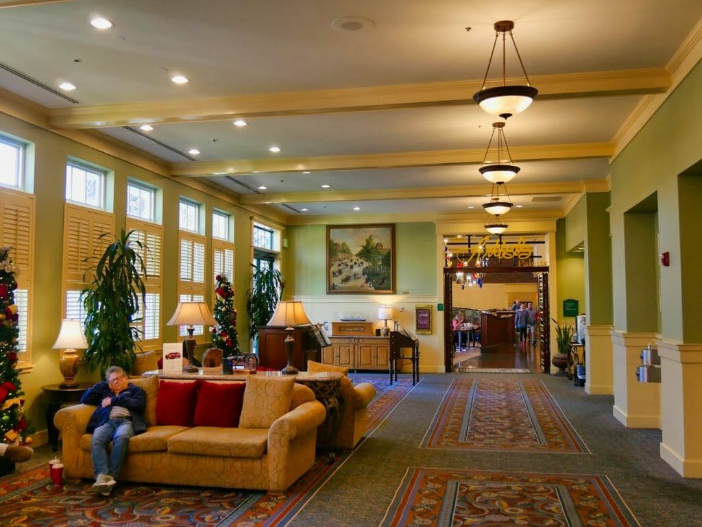 How To Get Upgraded At Disney World Resorts Tips Stories All