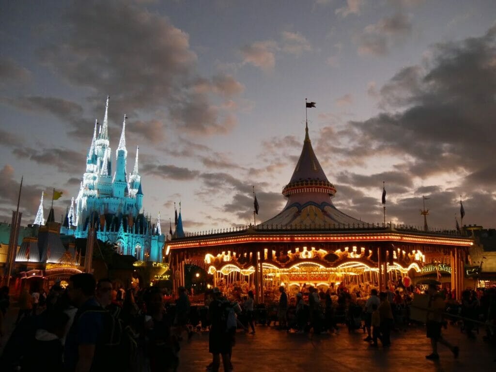 disney magic kingdom facebook game disney magic kingdom facebook game