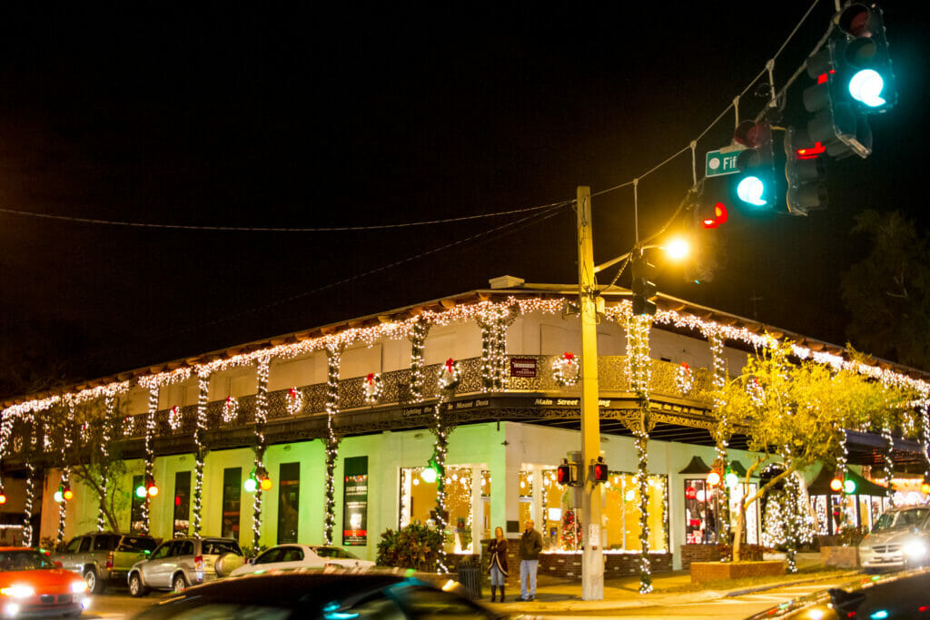 mount dora at christmas