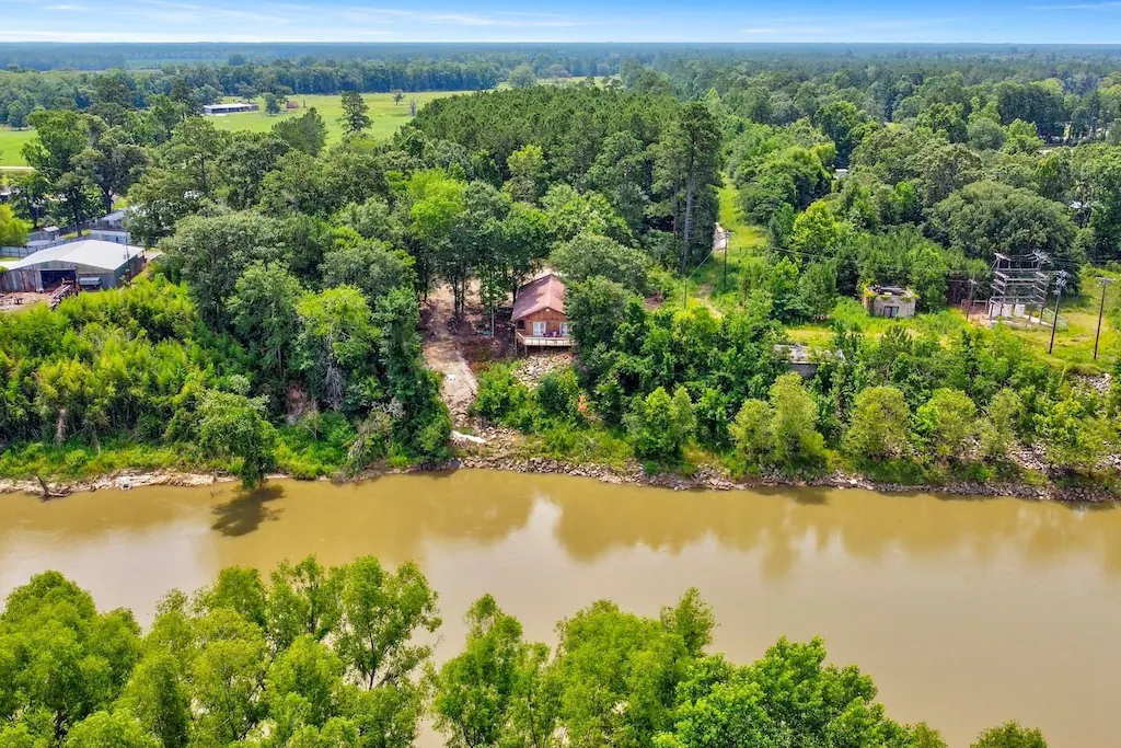 Neches cabin, best cabin rental in Texas